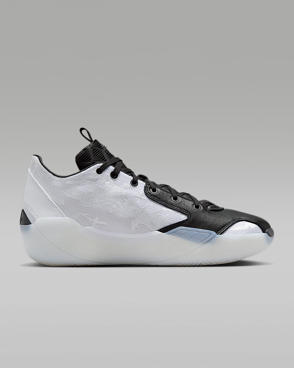 Air Jordan XXXIX Croix Basketball Shoes. Nike